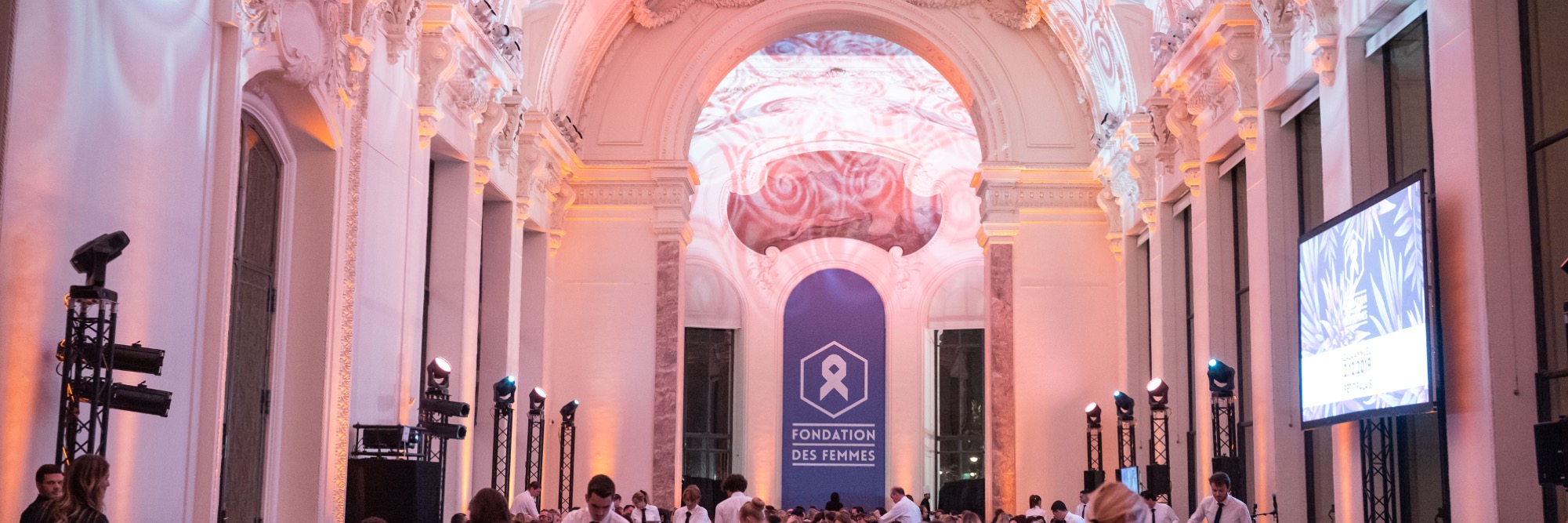 Women's foundation