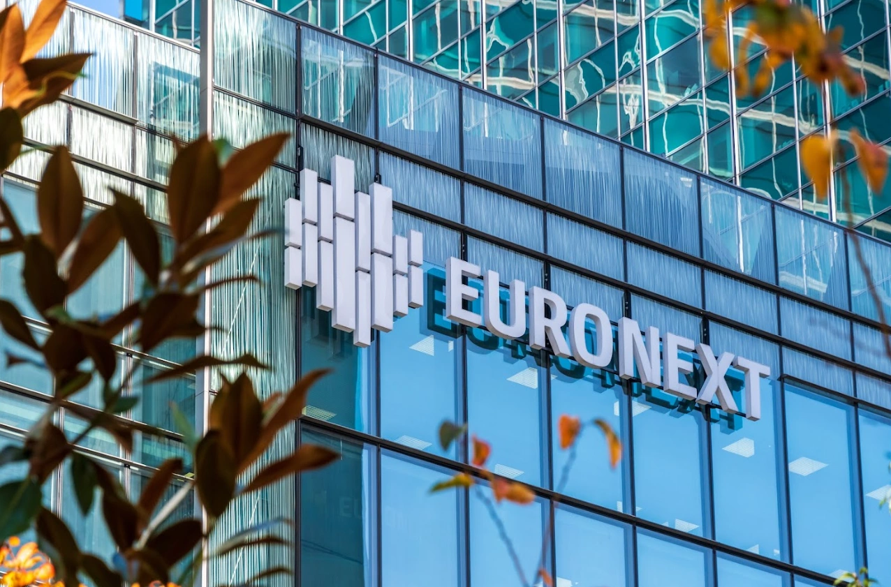 auronext building
